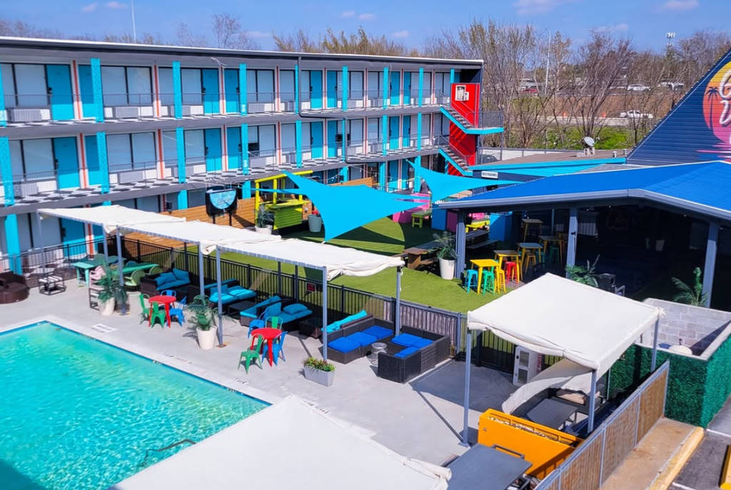 Image shows an aerial view of the Heights House Hotel and Soluna bar in Houston.