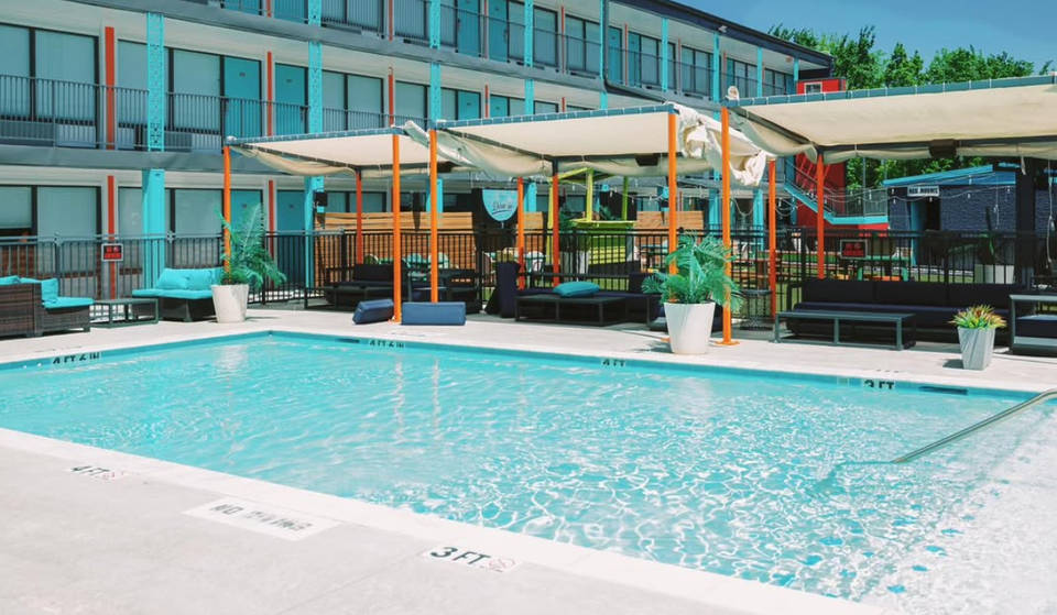 New Tropical Poolside Cocktail Lounge Opens In Houston