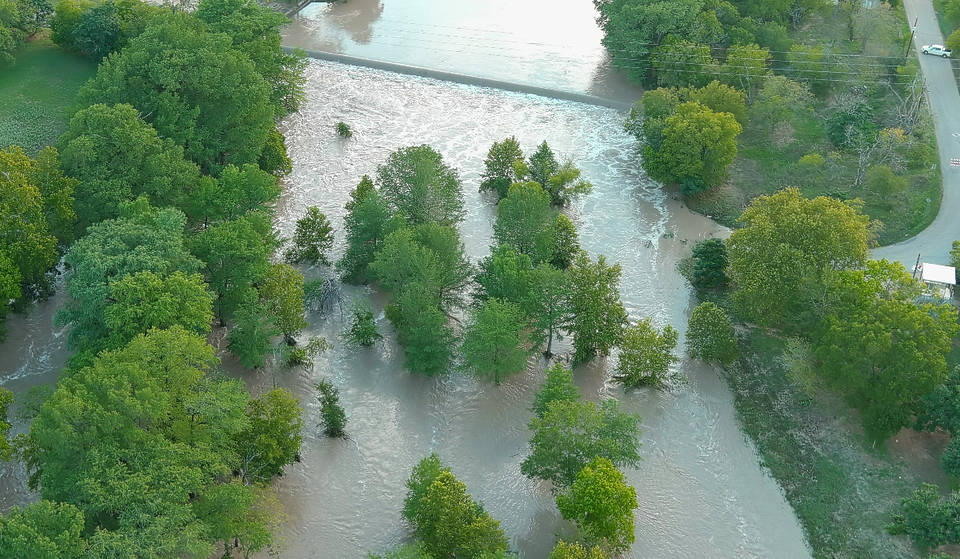 Así es como se puede ayudar a las víctimas de las inundaciones del condado de Kerr en Texas: donaciones, entregas y oportunidades de voluntariado