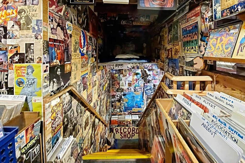 Image shows the upstairs area of Sig's Lagoon in Houston.