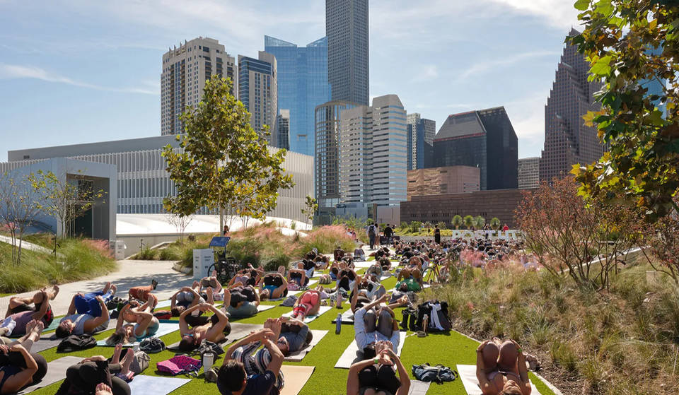 5 Fantastic Earth Day Celebrations In Houston: From Rooftop Yoga To Free Falafel