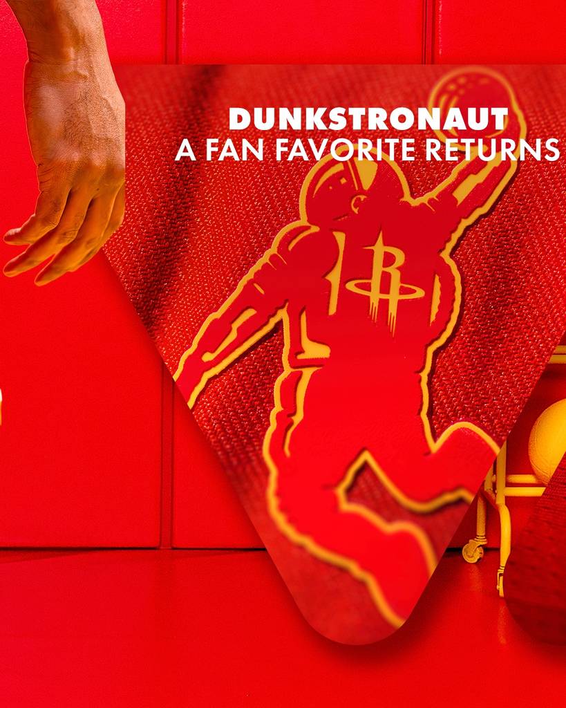 La imagen muestra al «Dunkstronaut» tal y como aparece en las camisetas de los Houston Rockets. 