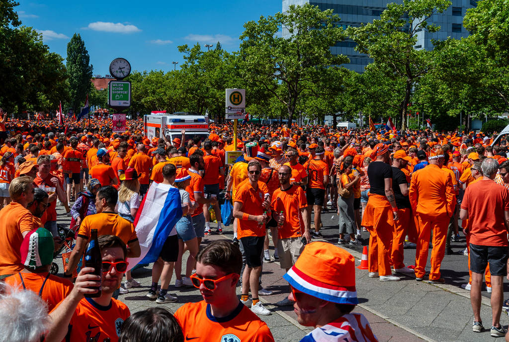 La imagen muestra el Oranje Fanwalk.