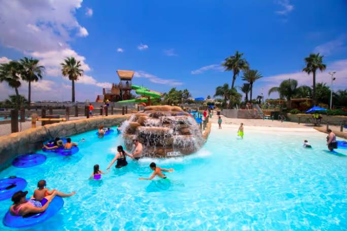 Image shows the waterpark area at Palm Beach at Moody Gardens.