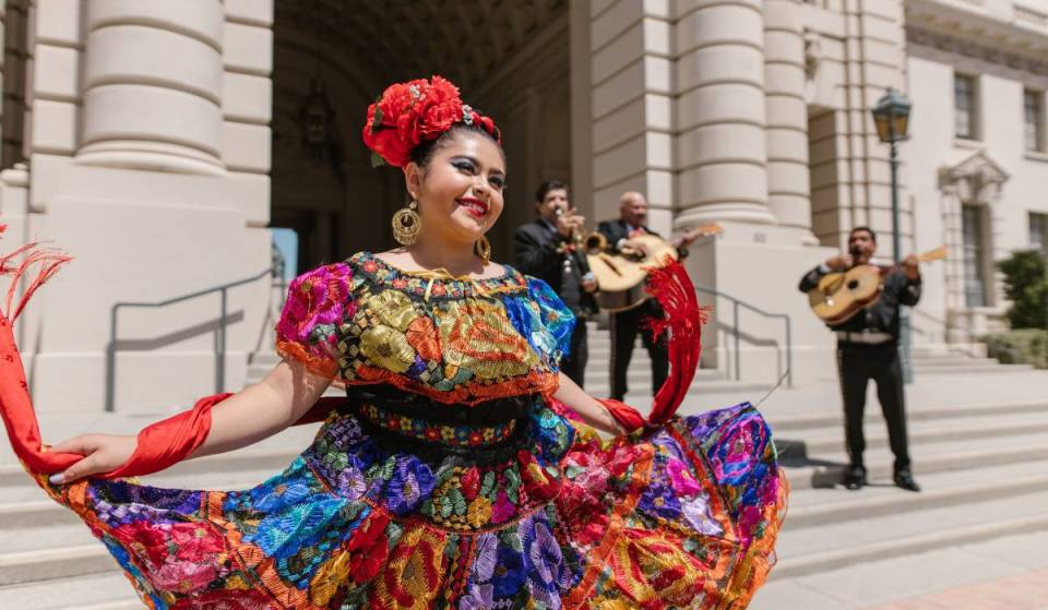 Houston se llena de enormes festivales callejeros gratuitos con motivo del Mes de la Herencia Hispana: aquí te contamos dónde celebrarlo, desde un animado desfile en el centro hasta conciertos en directo gratuitos