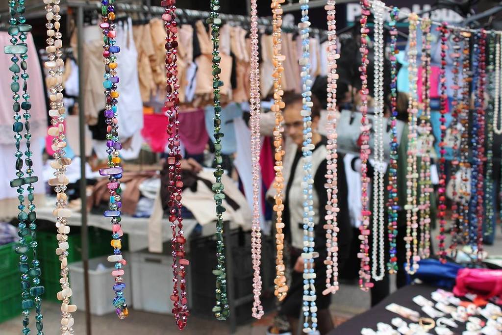 Mercadillos hippies de Ibiza: horarios, localización y ambiente