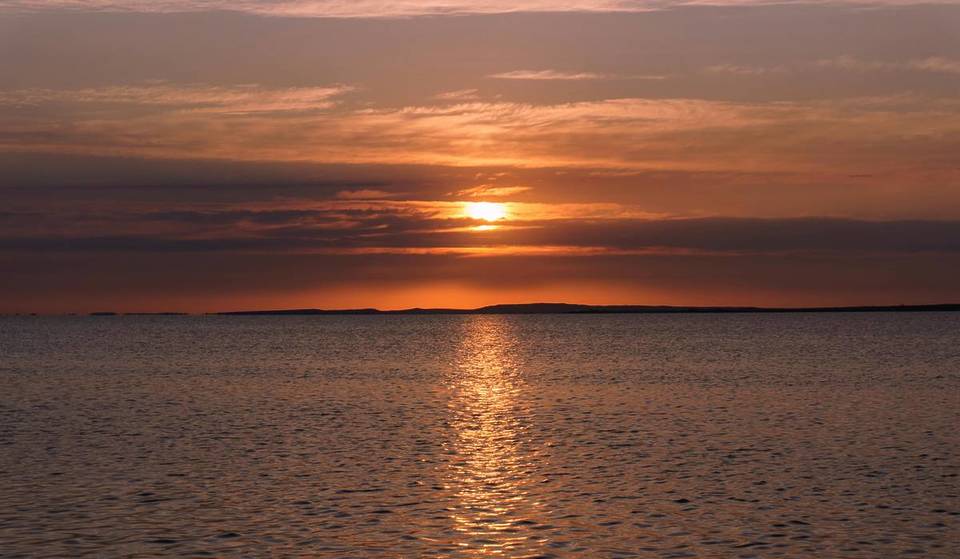 6 sitios para ver la puesta de sol en Ibiza (con copa en mano)