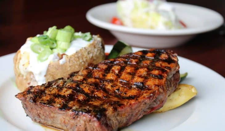 10 Juicy Steakhouses In Kansas City For An Indulgent Experience