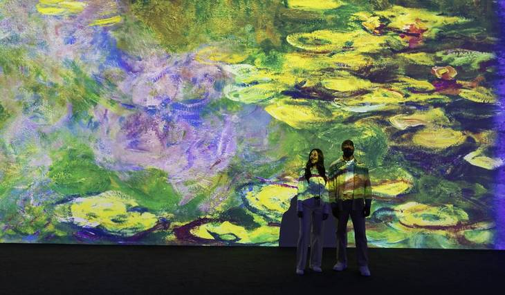 Copenhagen&#8217;s Immersive Monet Experience Is Now Open – Step Inside A Painted World Of Pink Water Lilies and Hazy Sunrises