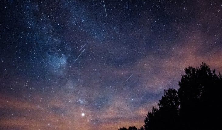 Perseiden oder doch Supermond? Schaut am 12. August nach oben!