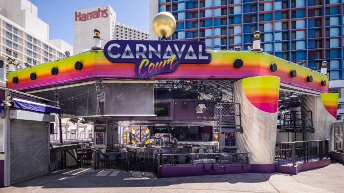 a bar in Vegas
