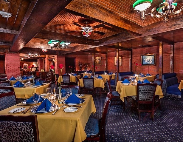 inside Hugo's Cellar in Vegas