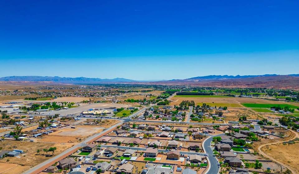 The Charming Free Arts Festival Less Than An Hour From Las Vegas—It&#8217;s Nevada&#8217;s Best Secret Spot For Unique Holiday Gifts