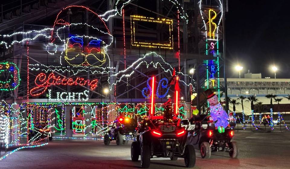 The Most Dazzling Winter Wonderland Reopens — Drive Through 6 Million Lights And A New &#8216;Movie Tribute&#8217; Display