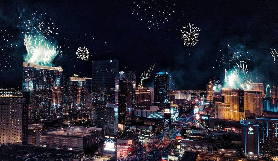 10 Places To See The NYE Fireworks In Vegas This Year