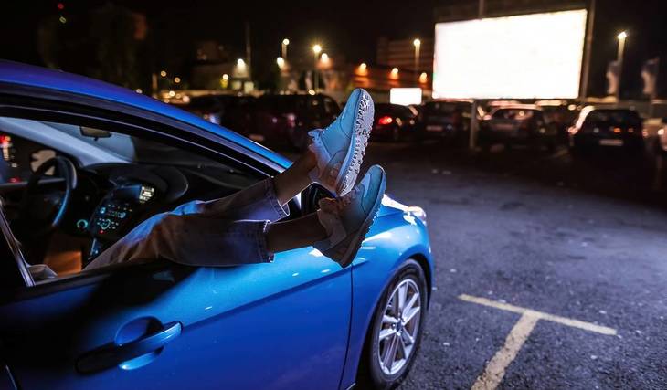 Las Vegas’ Only Drive-In Theater Is Hosting A Free Movie Night, With Blockbusters Like ‘Wicked for Good’ And ‘K-Pop Demon Hunters’