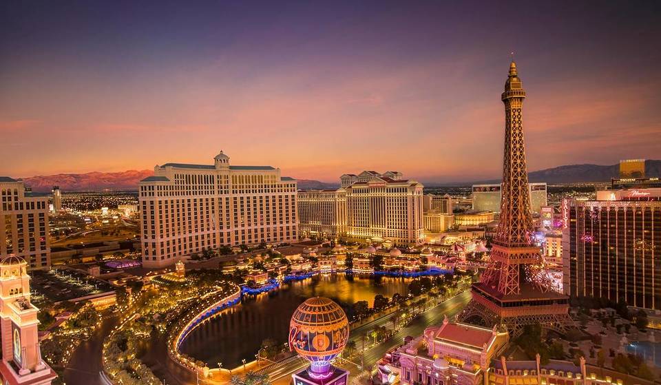 Las Vegas’ skyline ranks among the top 10 most beautiful in the U.S.—but not where you’d expect