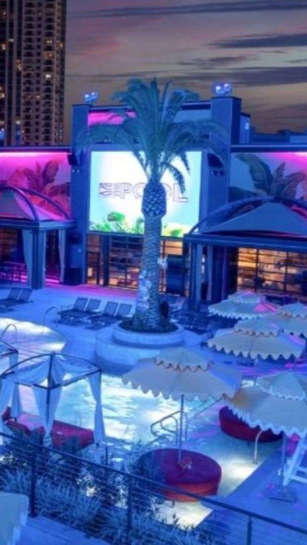 The Charming Free Arts Festival Less Than An Hour From Las Vegas—It's ...