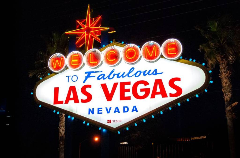 welcome to Las Vegas sign