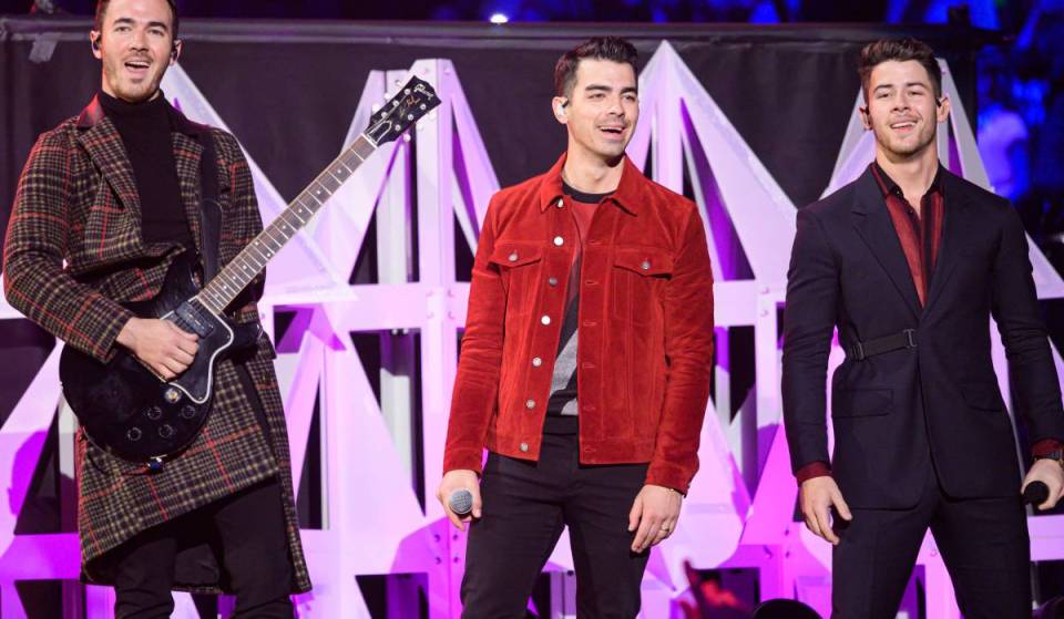 Jonas Brothers bring “The Burning Up Tour All Over Again” to the Vegas Strip this November