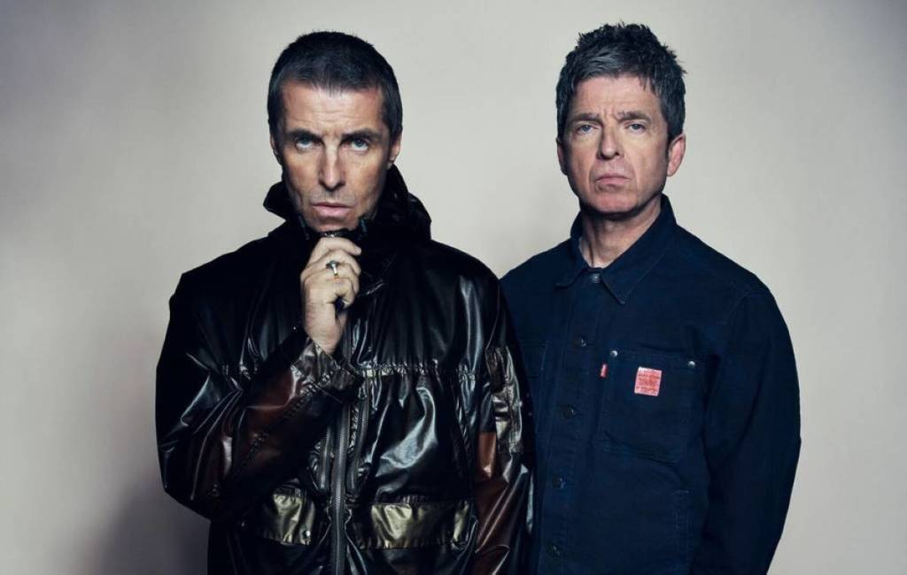 Oasis band members