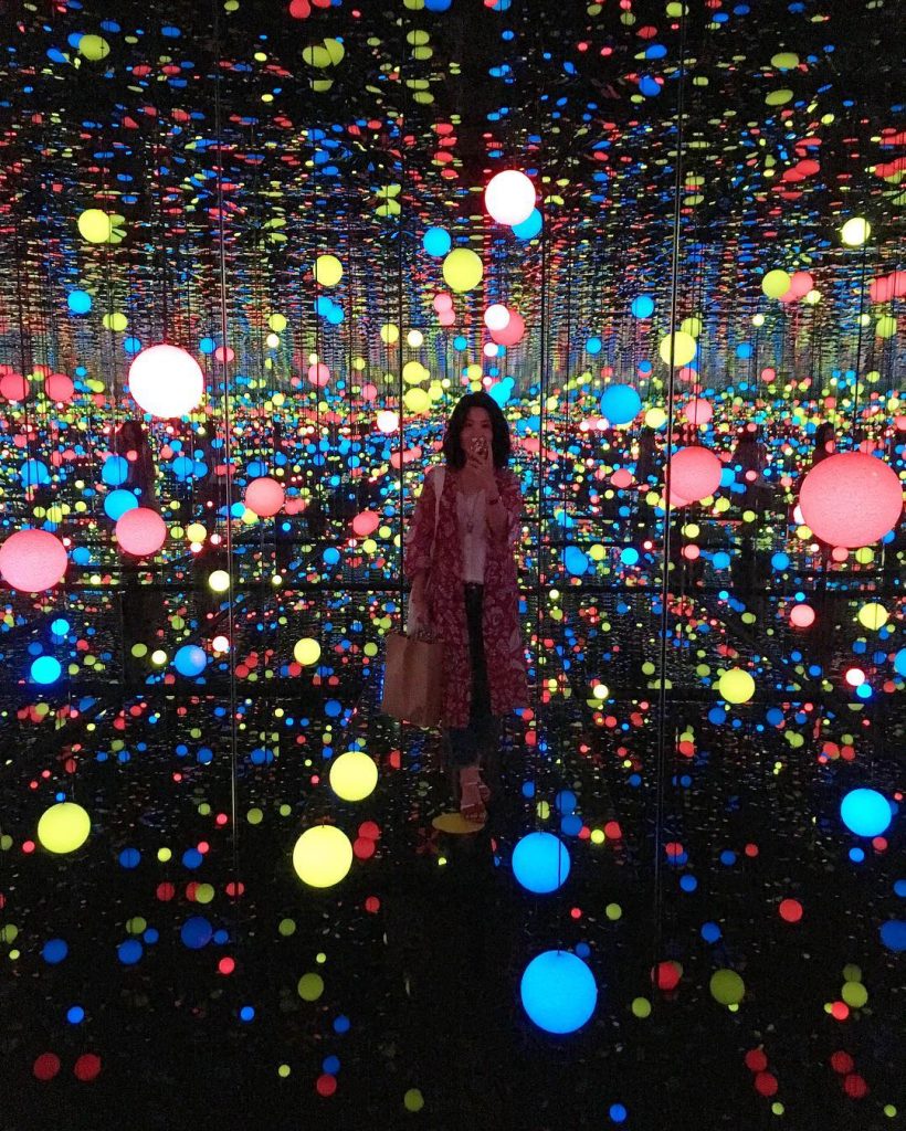 Yayoi Kusama Is Bringing Another Spellbinding Art Show To London And 