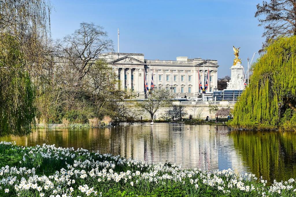 Feast your eyes on florals this spring with our fabulous flower guide for London’s beautiful blooms