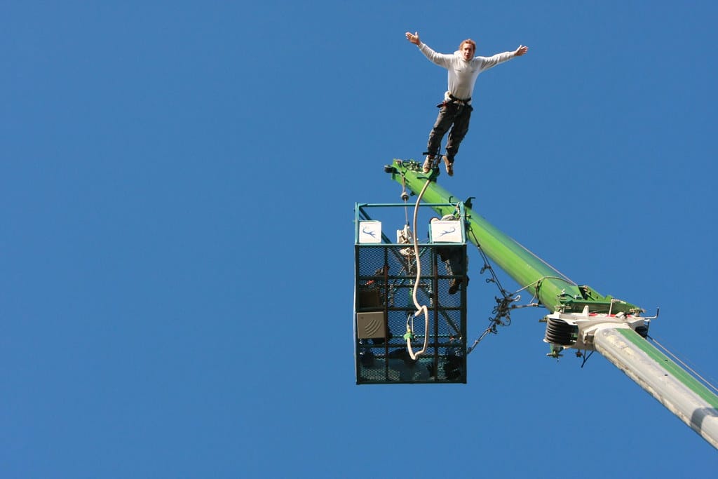 Bungee Jump In London The Best Spots In Town For An Adrenaline Fix