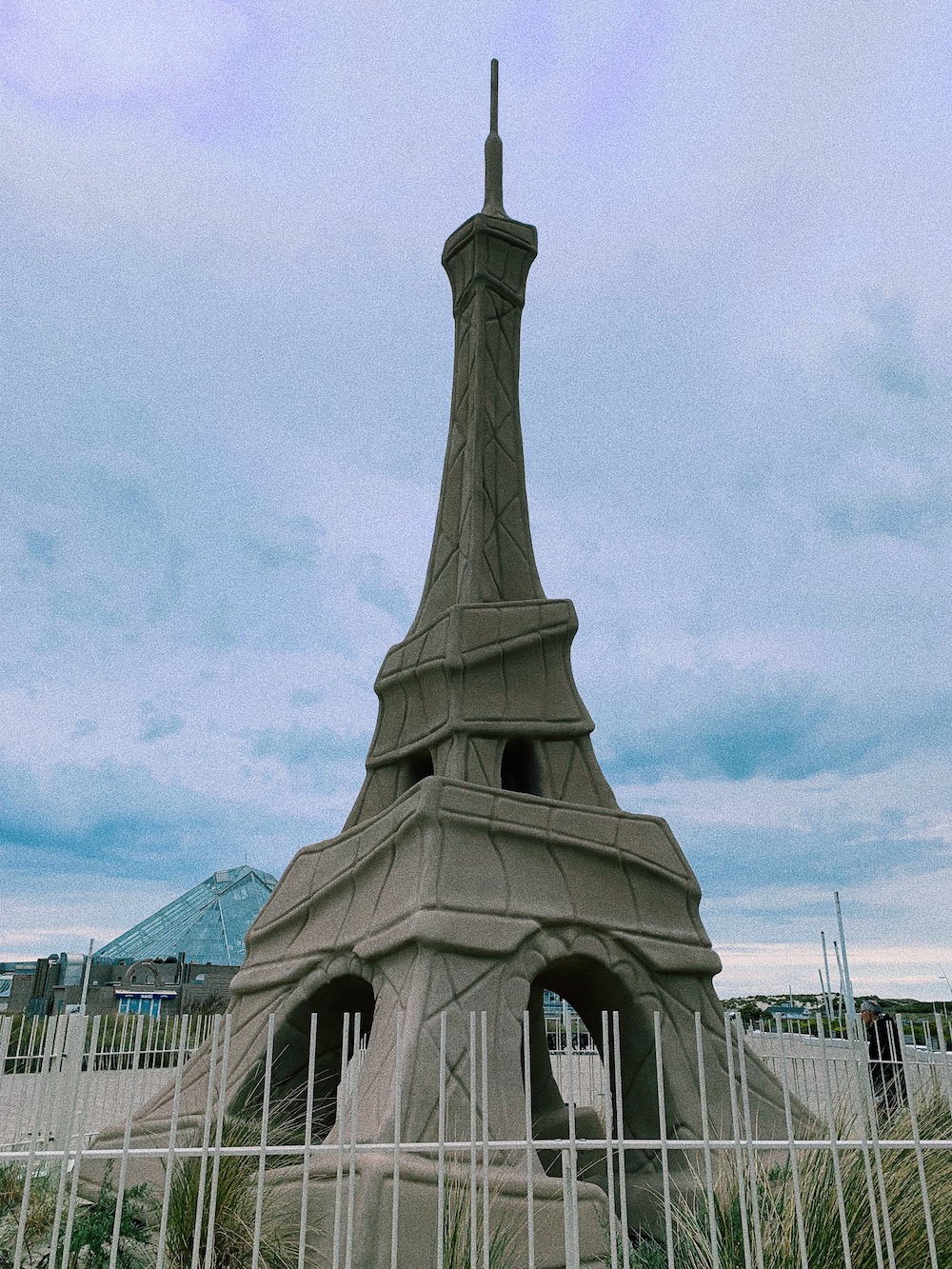 WINGLY-LE-TOUQUET-DAY-TRIP-FROM-LONDON-Eiffel-Tower-Sand