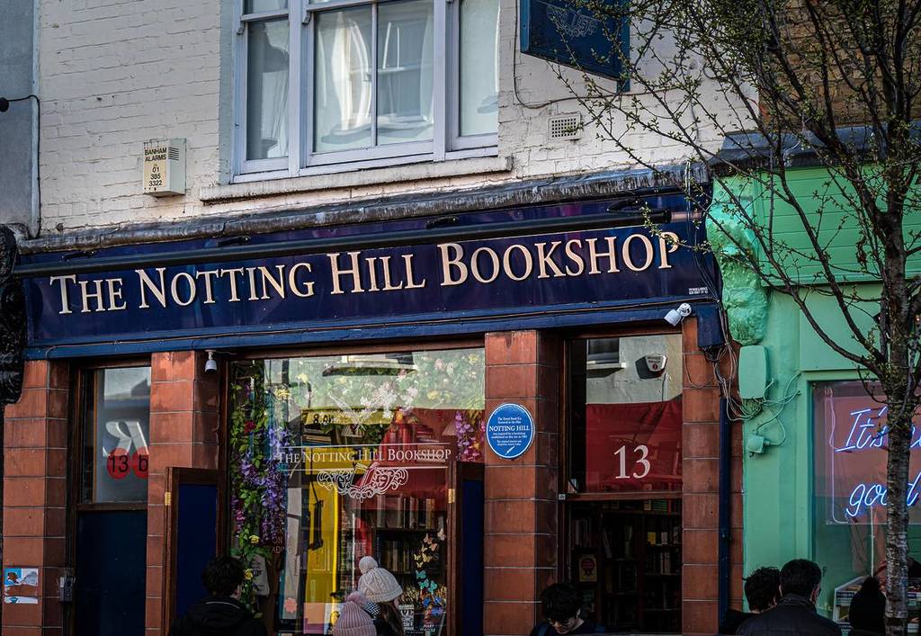 The shop front of Notting Hill bookshop