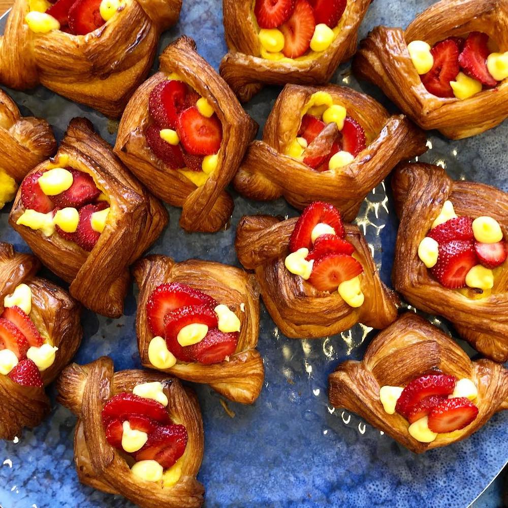 Cake Shops In London 10 Of The Best To Get Your Sugar Fix cake-shops-in-london-10-of-the-best-to-get-your-sugar-fix