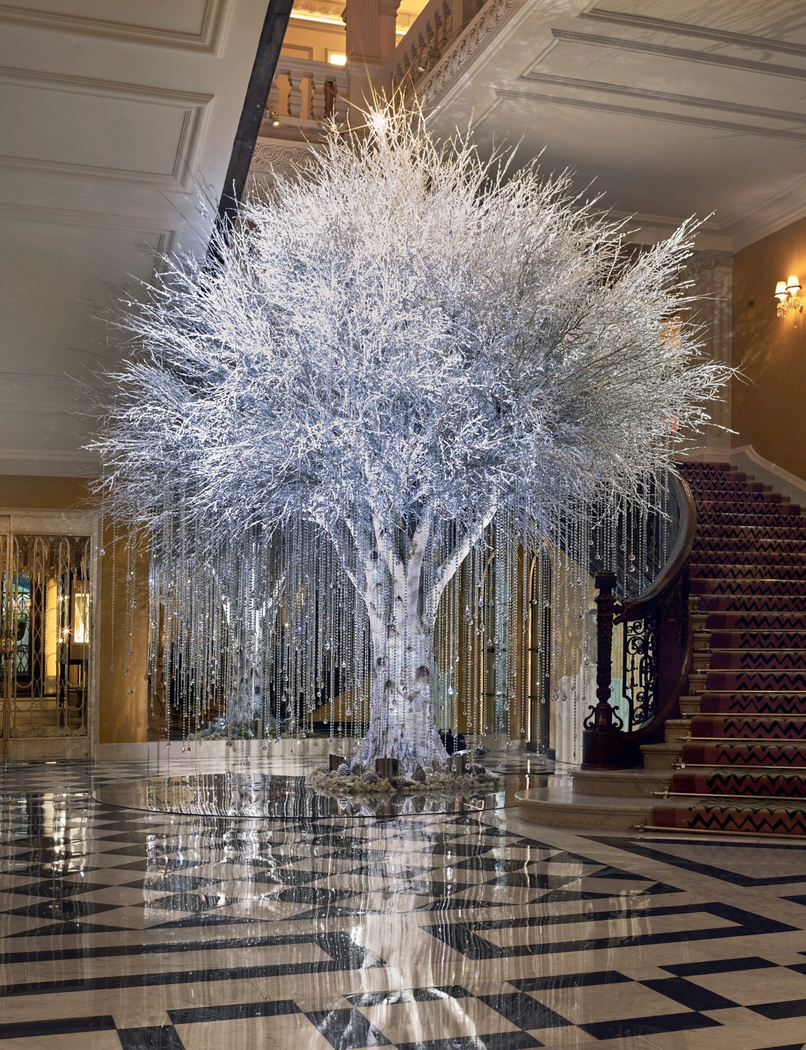 Claridge's Hotel Have Unveiled Their Stunning Christmas Tree