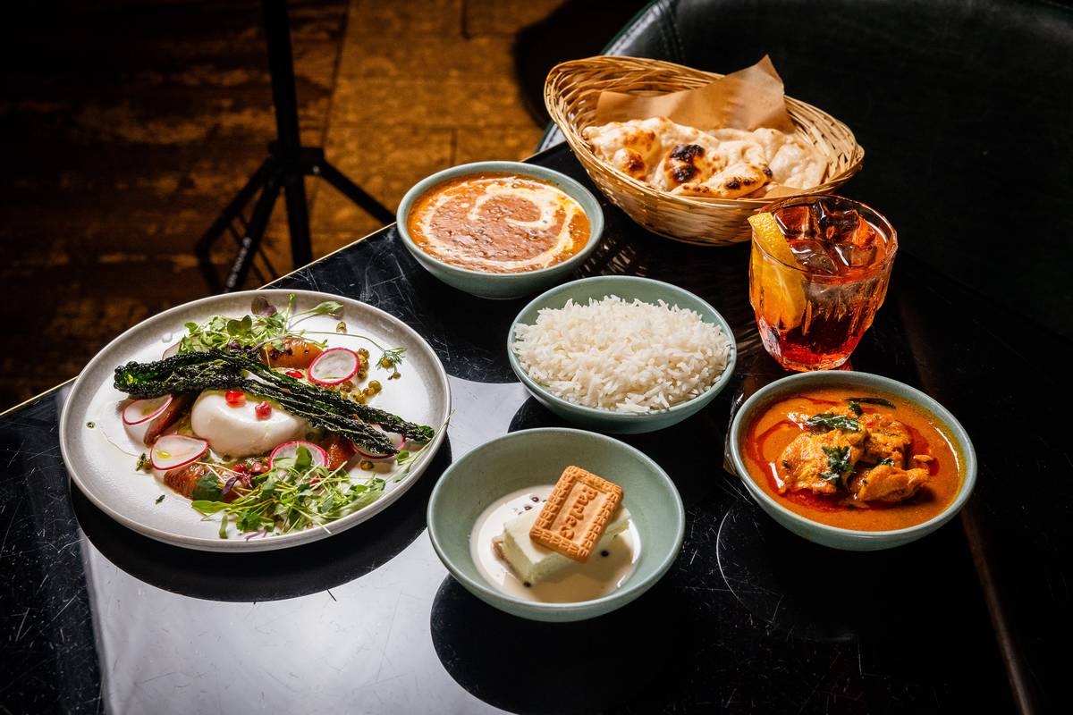 indian food served at farzi