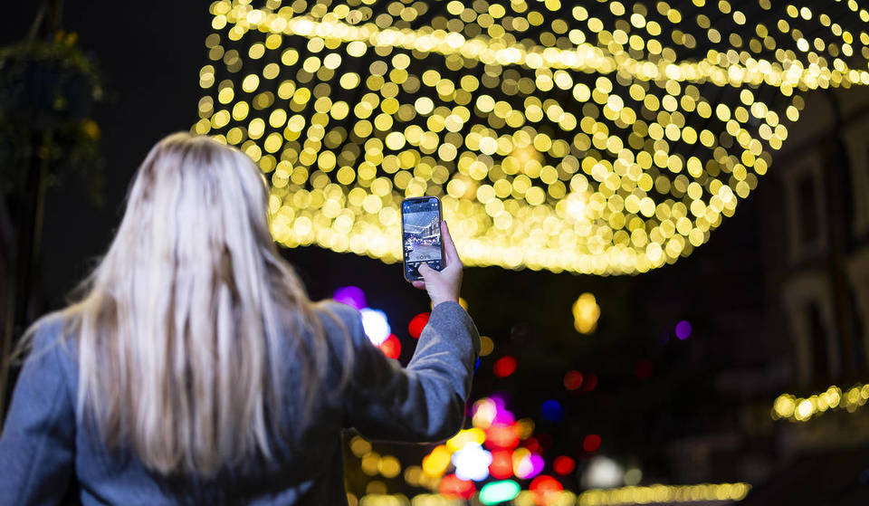 Este encantador pueblo londinense se está transformando en un mágico rincón navideño y puedes hacerte un selfie con el oso Paddington.