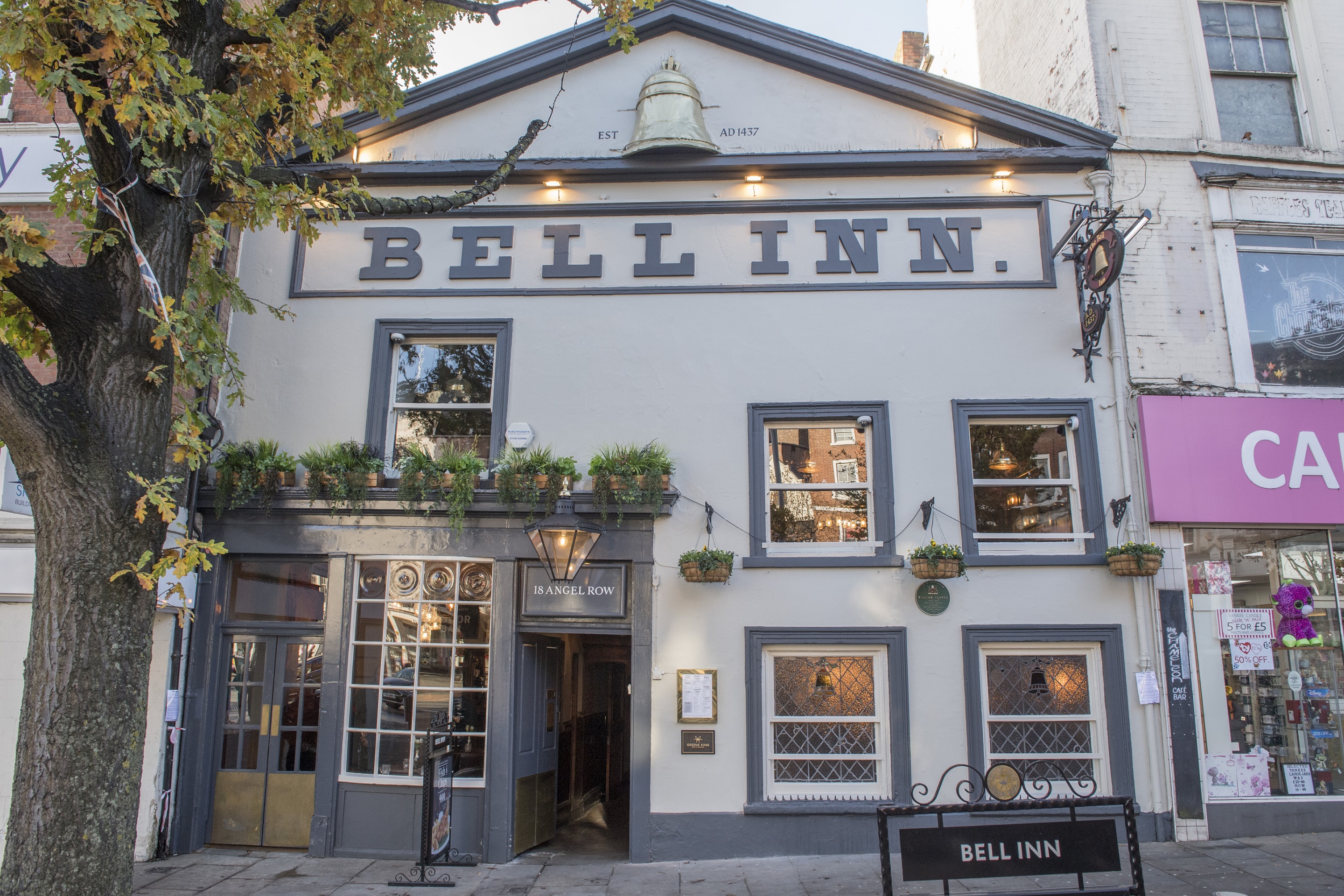 These Are The Oldest Pubs In The UK And Their Stories These Are The Oldest Pubs In The UK And Their Stories