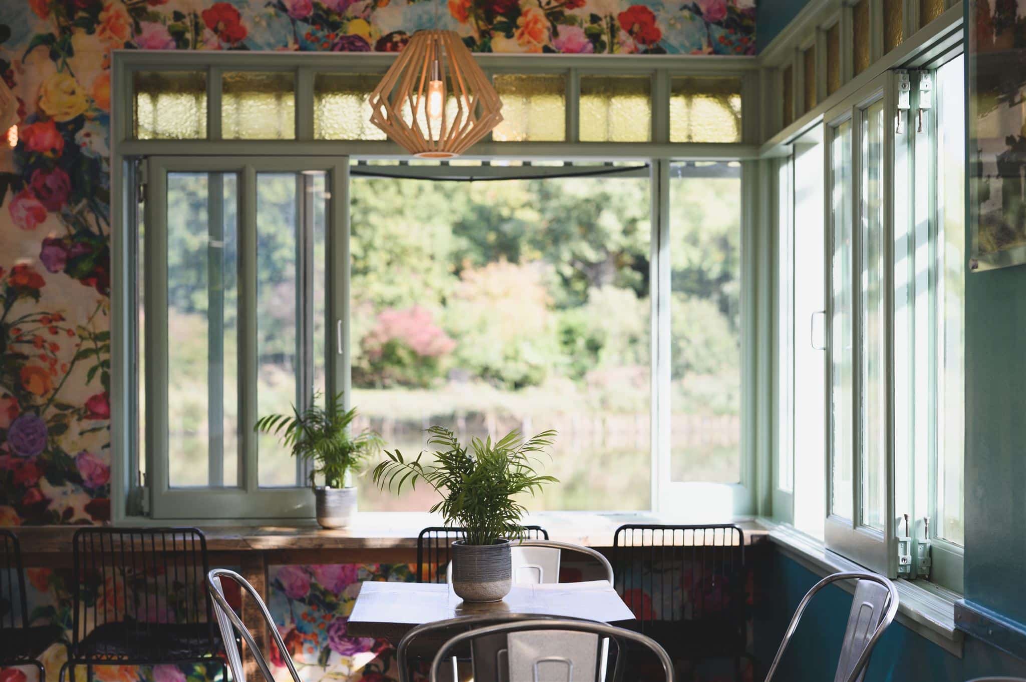 The Waterside Café Beautiful New Lakeside Café In Regent's Park