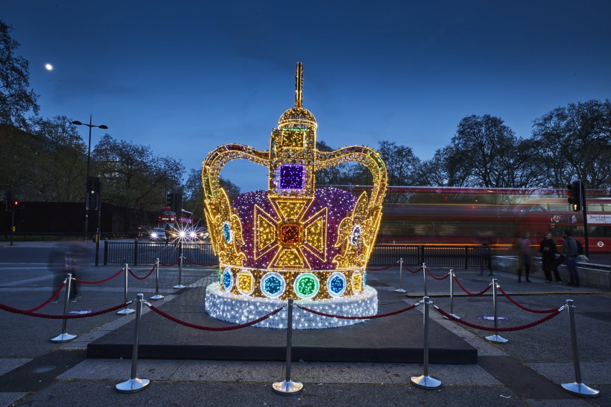 A Gigantic Crown Installation Has Landed In Marble Arch
