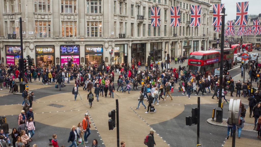 The Fascinating (And Rather Gruesome) History of Oxford Street
