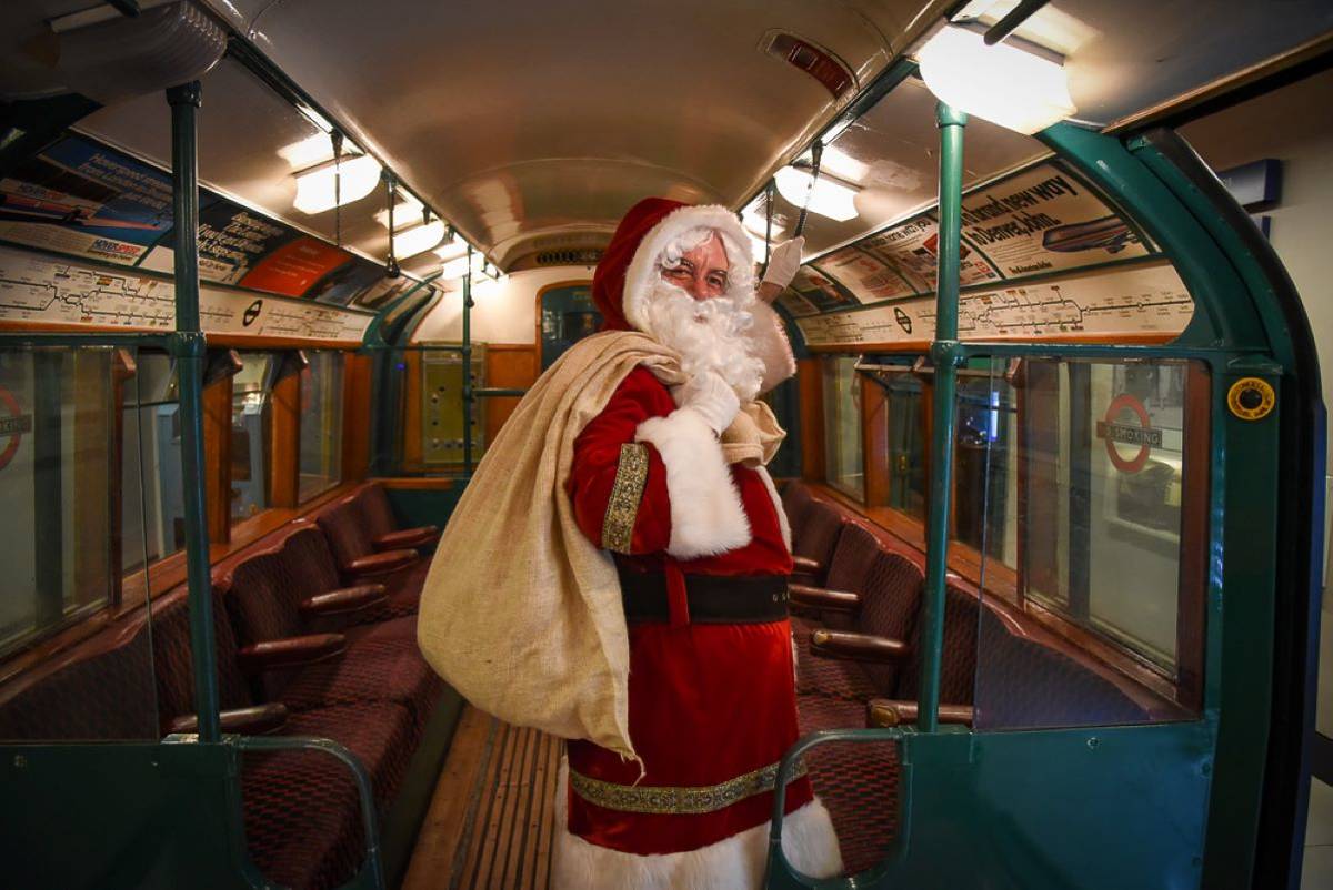 Christmas santa meetup london 2025