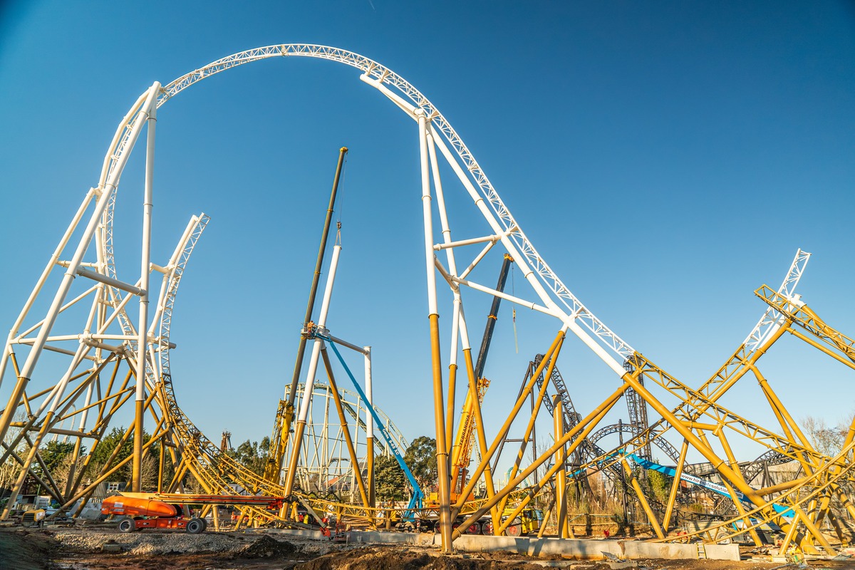 The Uk S Tallest Fastest Rollercoaster Opens This Month The Uk S Tallest Fastest Rollercoaster Opens This Month