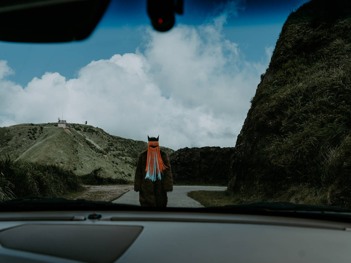 Valley of the Minibus phorograph by Val Lee