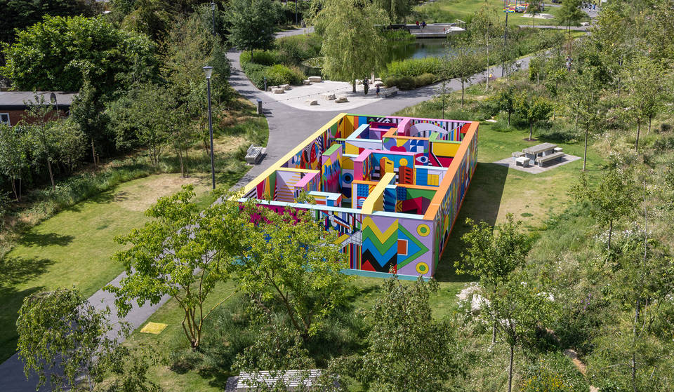 Este precioso «Laberinto del Arte» ha aparecido en Londres durante el verano