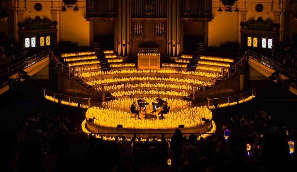 «Una actuación, un escenario y un ambiente fantásticos»: he aquí por qué los conciertos Candlelight de Londres están recibiendo miles de reseñas de 5 estrellas