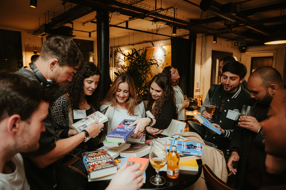 Os Melhores Clubes De Leitura Em Londres Para Encontros Liter rios Os Melhores Clubes De Leitura Em Londres Para Encontros Liter rios