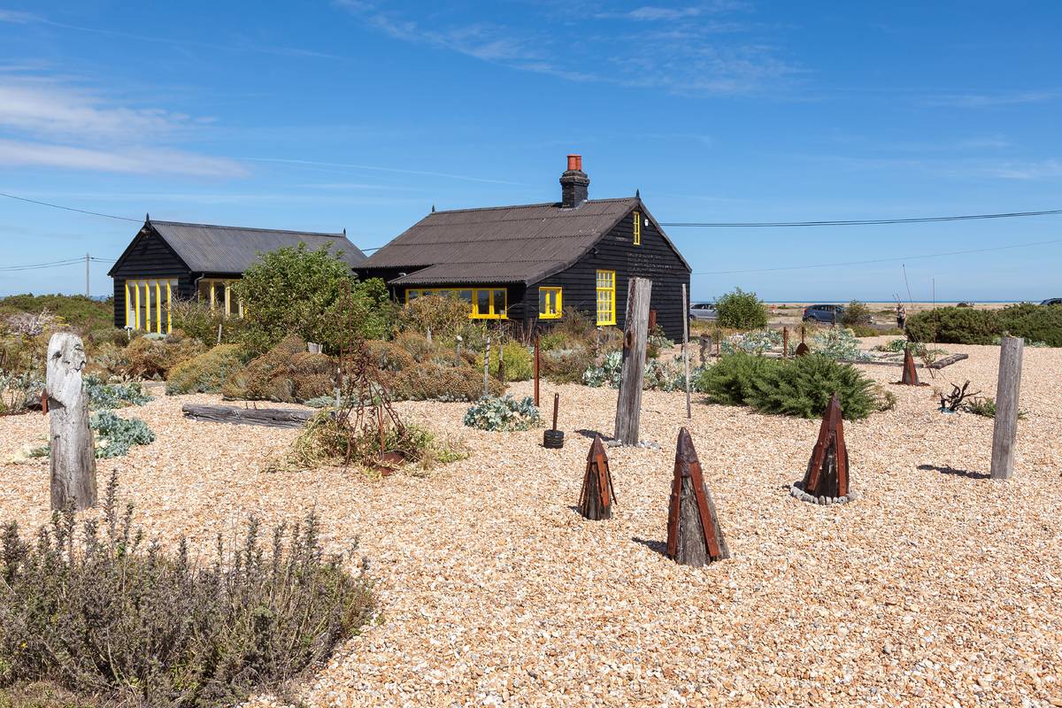 A cottage on Dungeness beach