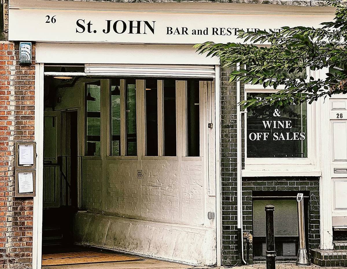 One Of London’s Most Iconic Eateries Has Just Opened A New Cafe Inside A Beloved Bloomsbury Bookshop One Of London’s Most Iconic Eateries Has Just Opened A New Cafe Inside A Beloved Bloomsbury Bookshop