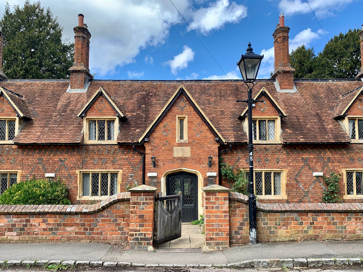 Fairytale Village Near London Voted One Of The Best Places To Live In ...