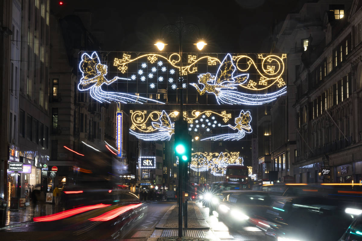 Dazzling Fairy-Inspired Christmas Lights Will Turn On Over The Strand In Central London This Week Dazzling Fairy-Inspired Christmas Lights Will Turn On Over The Strand In Central London This Week