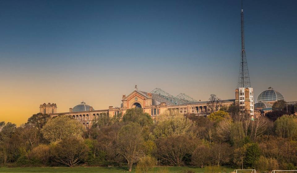 Here’s Everything That’s Happening At Ally Pally In The Run Up To Christmas – From The World Darts Championships To Sleeping Beauty On Ice