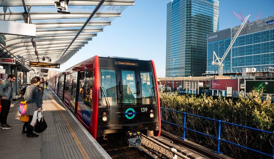 O DLR poderia estender-se a duas novas estações de Londres &#8211; e os planos estão abertos para consulta pública final